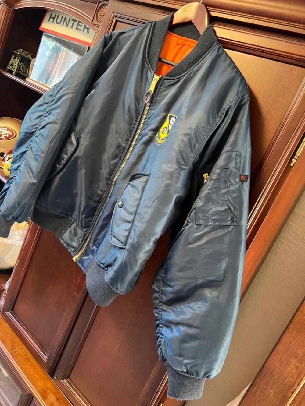 Vintage US Navy 🛩️ Blue Angels Nylon Bomber Jacket beautifully Embroidered Jets